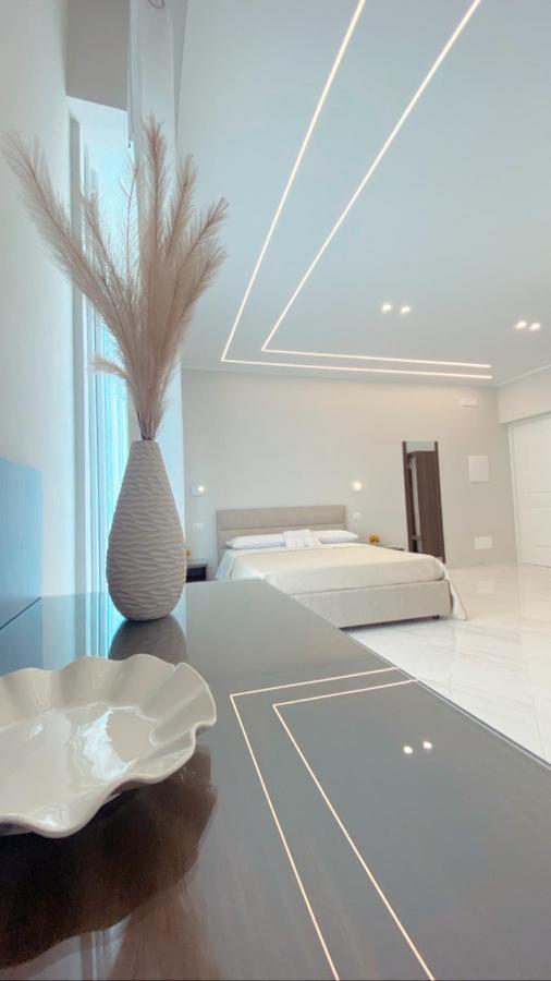 Meligrana Central Rooms โตรเปอา ภายนอก รูปภาพ