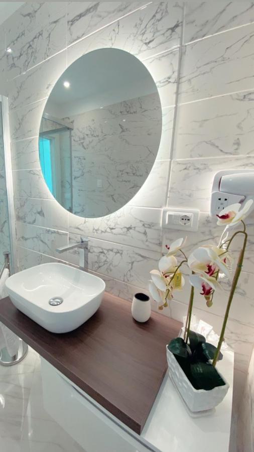 Meligrana Central Rooms โตรเปอา ภายนอก รูปภาพ