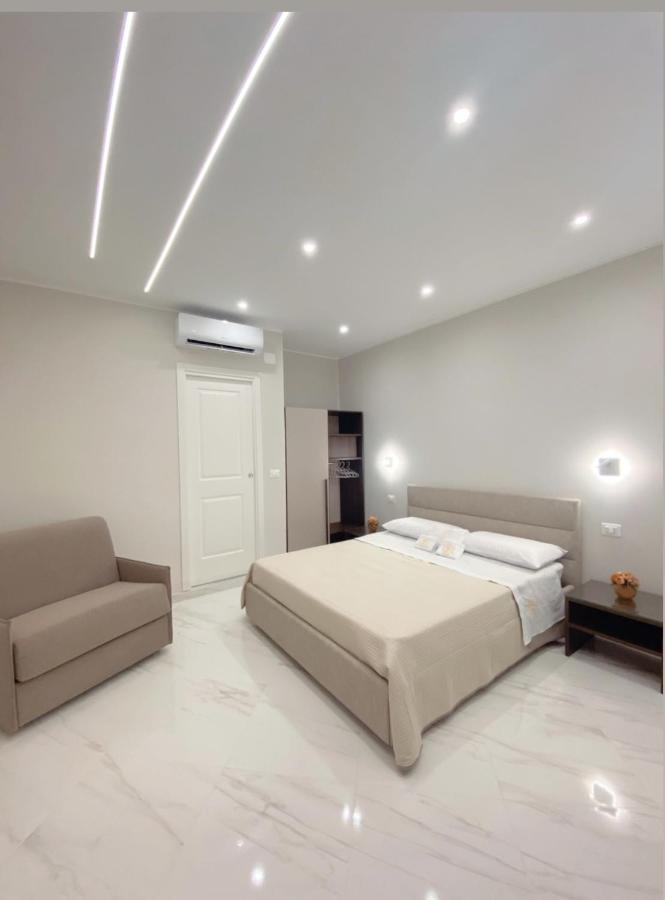 Meligrana Central Rooms โตรเปอา ภายนอก รูปภาพ
